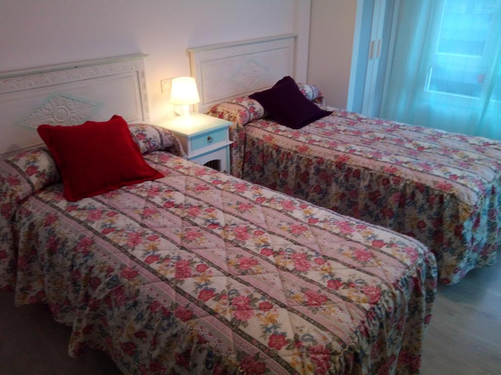 Apartamento Bnap Masip Oviedo Habitación foto